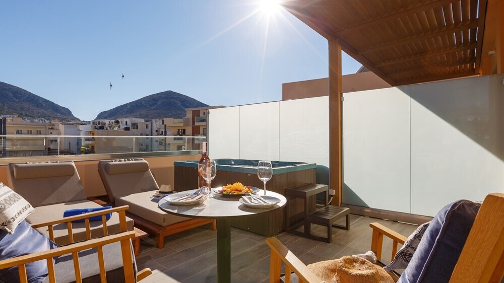 Palmera Beach Hotel & Spa